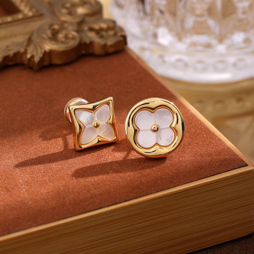 18K gold-plated copper-plated white shell four-leaf clover irregular earrings simple light luxury niche design earrings for daily wear 1