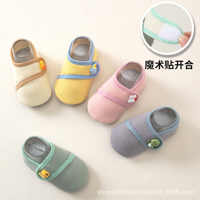 Baby floor shoes, spring and autumn cartoon Velcro socks, children's indoor home soft-soled non-slip cool-proof toddler shoes 2