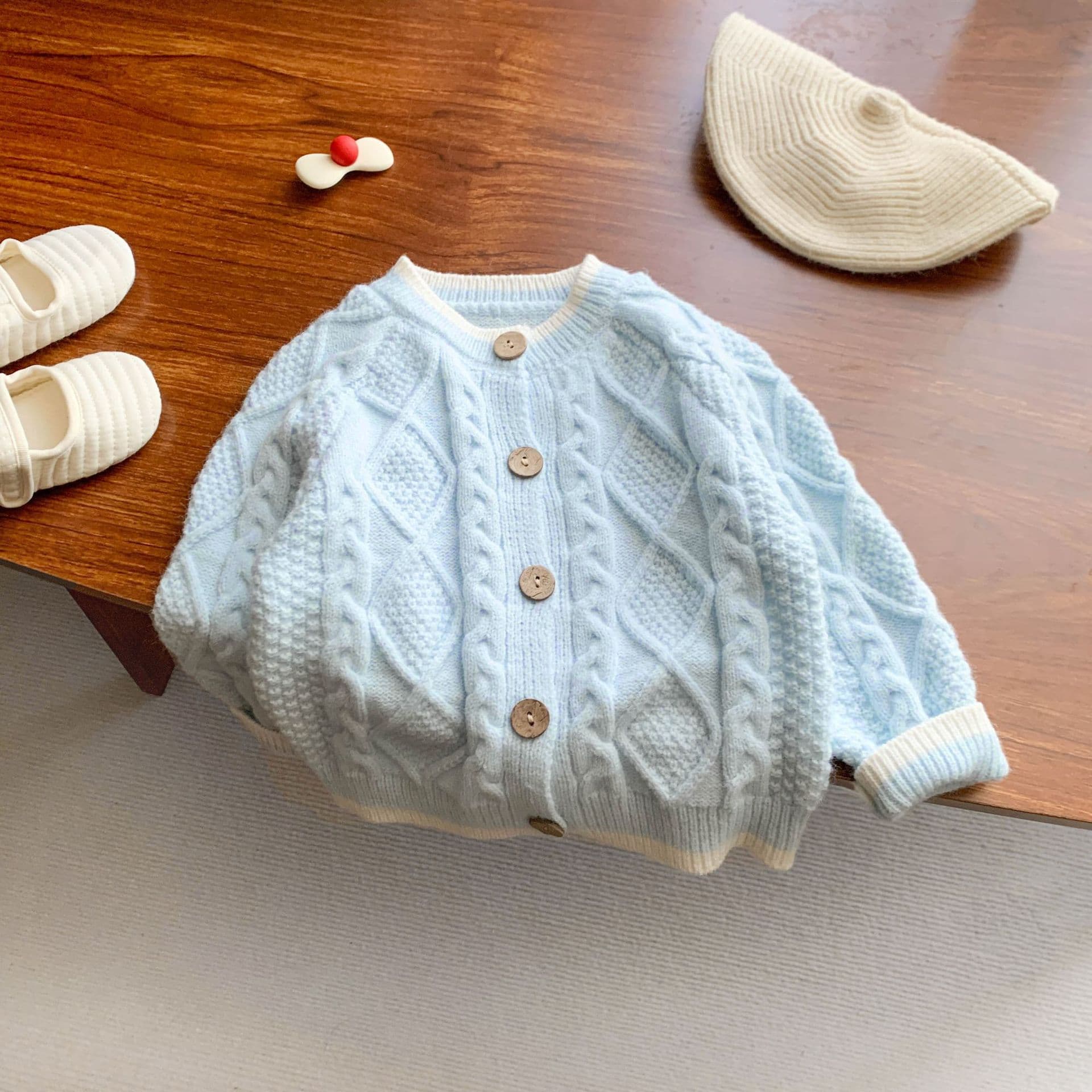 Baby clothes, spring and autumn, baby girl, fashionable suspender jumpsuit suit, baby girl, knitted sweater, cardigan, spring 9