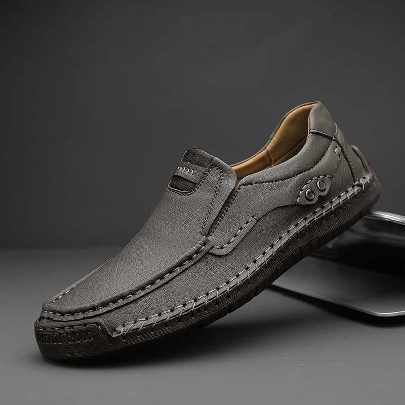 Cross-border popular large size men's shoes handmade loafers slip-on casual shoes low-top leather shoes business driving shoes 4