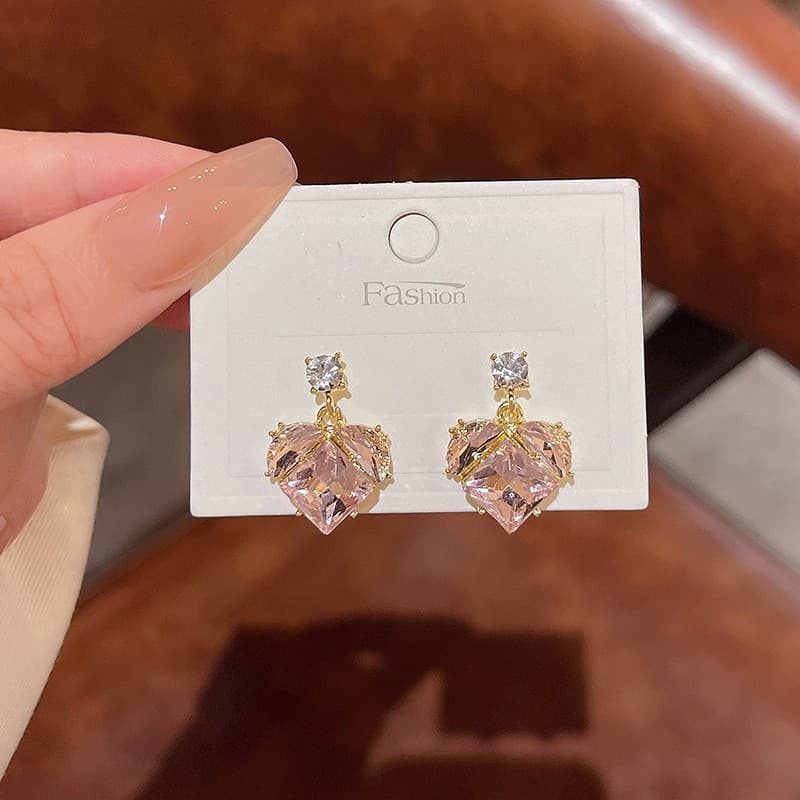 Korean version of light luxury niche pink love three-piece jewelry set for women ins earrings necklace ring jewelry set wholesale 7
