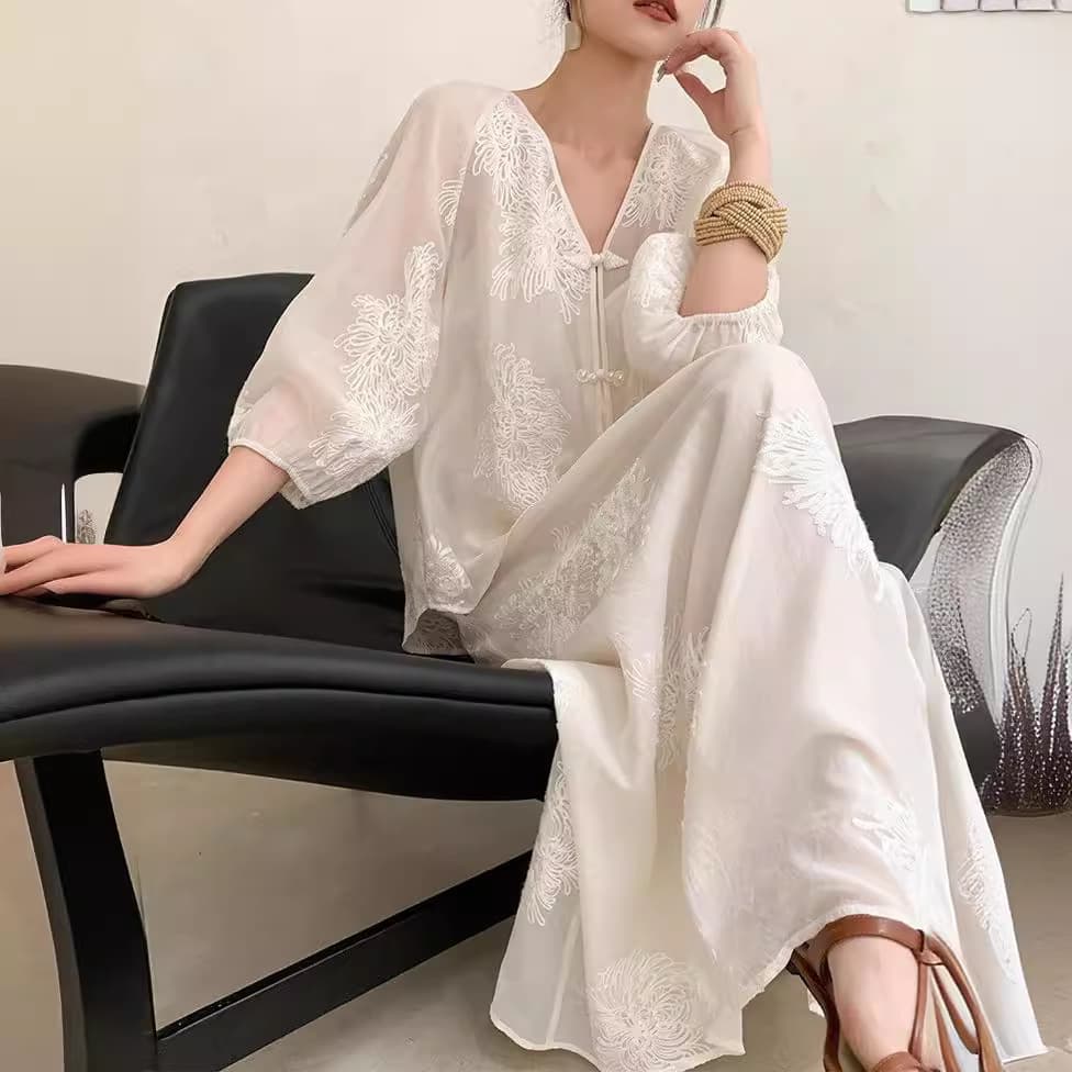 New Chinese style national style fashion temperament two-piece suit for women summer new embroidered top skirt wide leg shorts trendy 1