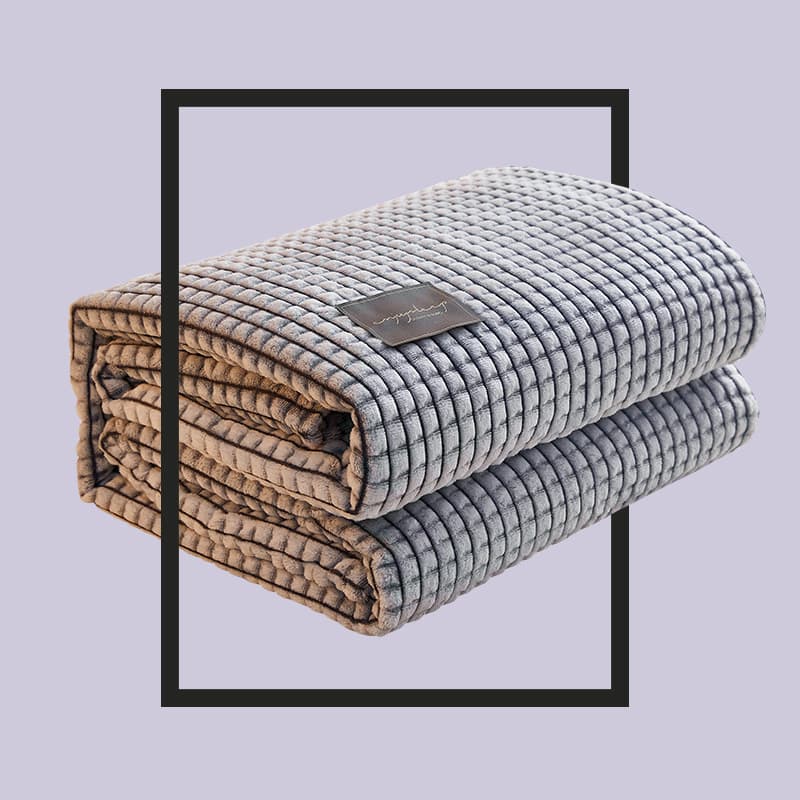Blankets Wholesale Office Nap Blanket Coral Fleece Blanket Flannel Small Blanket Air Conditioning Blanket Gift Sofa Cover Blanket 9