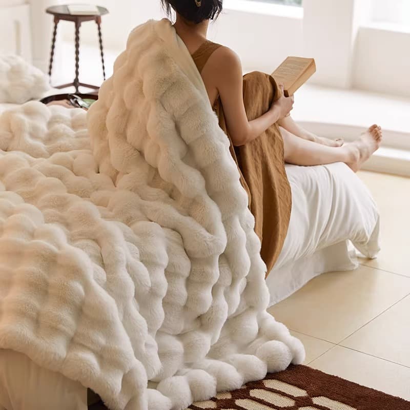 Tuscan Blanket Imitation Rabbit Blanket Bubble Velvet Blanket Double-sided Thickened Office Nap Blanket Sofa Cover Blanket 1