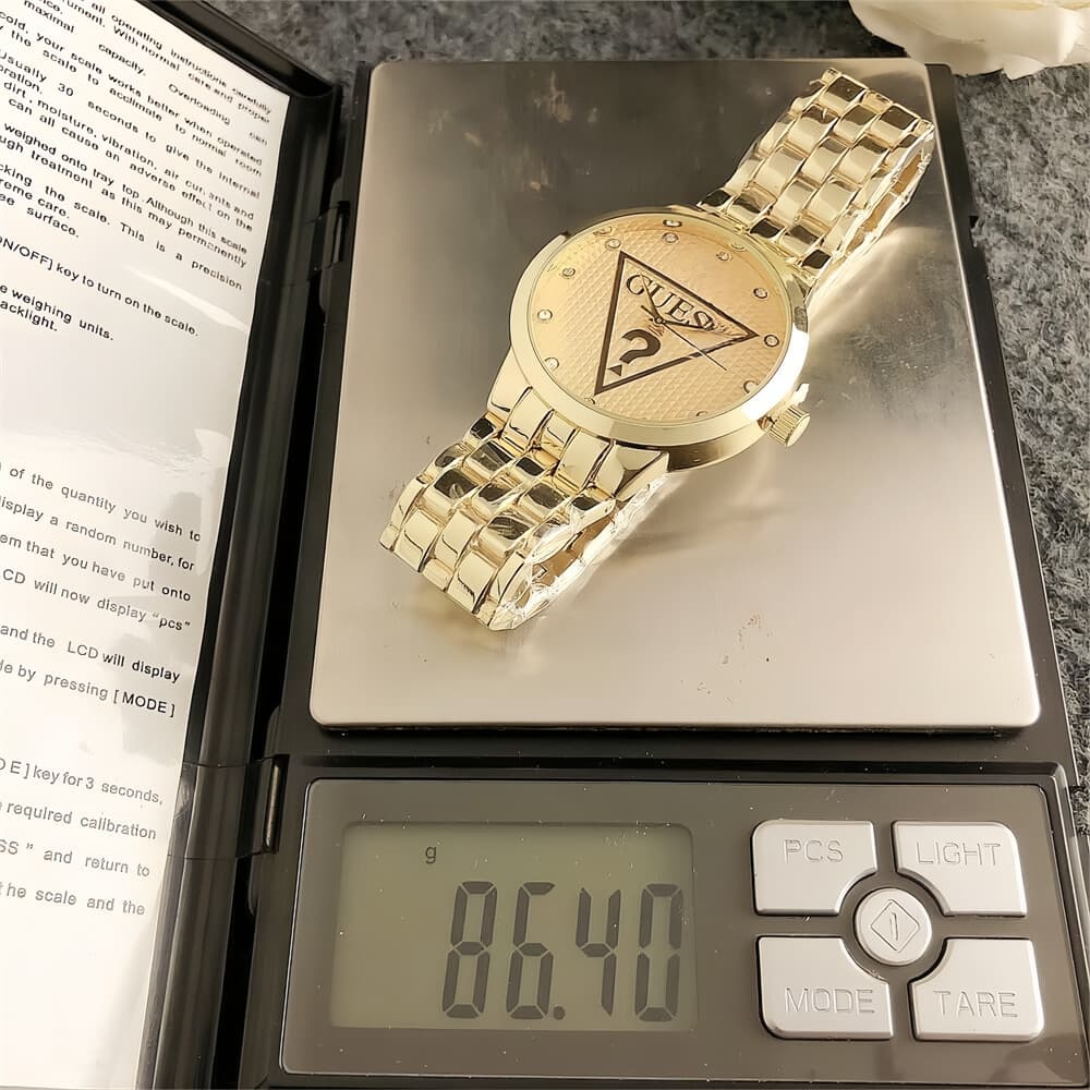 New model of personalized question mark pattern, exquisite and fashionable quartz watch, versatile rhinestone small disc women's steel band watch 3