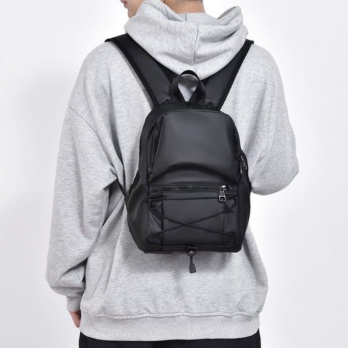 Multi-pocket lightweight casual men's small backpack travel waterproof carry-on small backpack fashion sports men's small bag 4