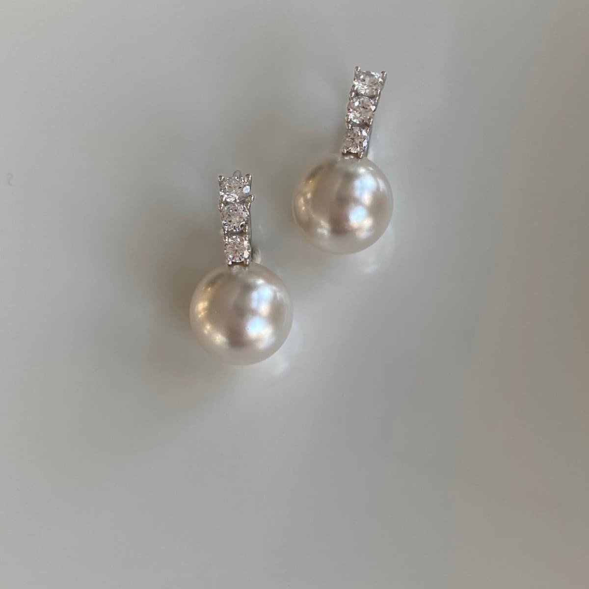 Classic feedback! Austria's high-quality Shijia pearl-embellished diamond earrings ins are light luxury and full of high-end earrings 2