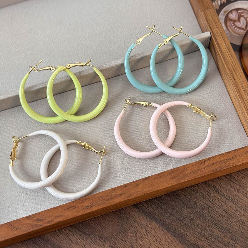 Korean ins style candy color purple hoop earrings exaggerated fashion ear hoop large hoop S925 silver needle ear jewelry for women 2