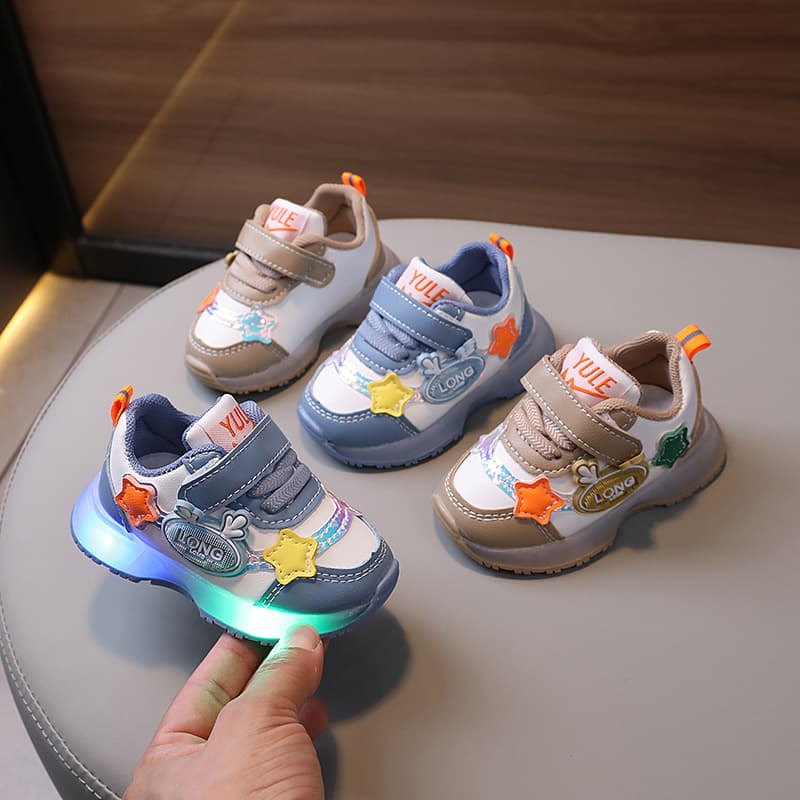 Light up baby boy shoes soft sole non-slip baby toddler shoes children's sports shoes spring and autumn girls leather surface 0-1 years old 3 3