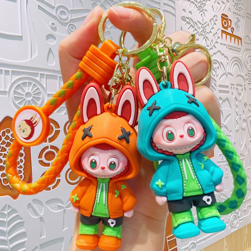 Creative Internet celebrity trendy buck-toothed cartoon trinkets, cute keychains, dolls, wholesale school bags, wholesale goods 2