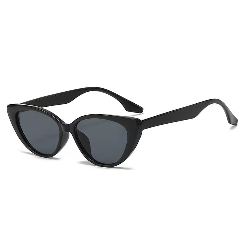 New hot girl style face-showing small sunglasses, retro high-end cat-eye sunglasses, fashion street photography ins, Xiaohongshu style 6