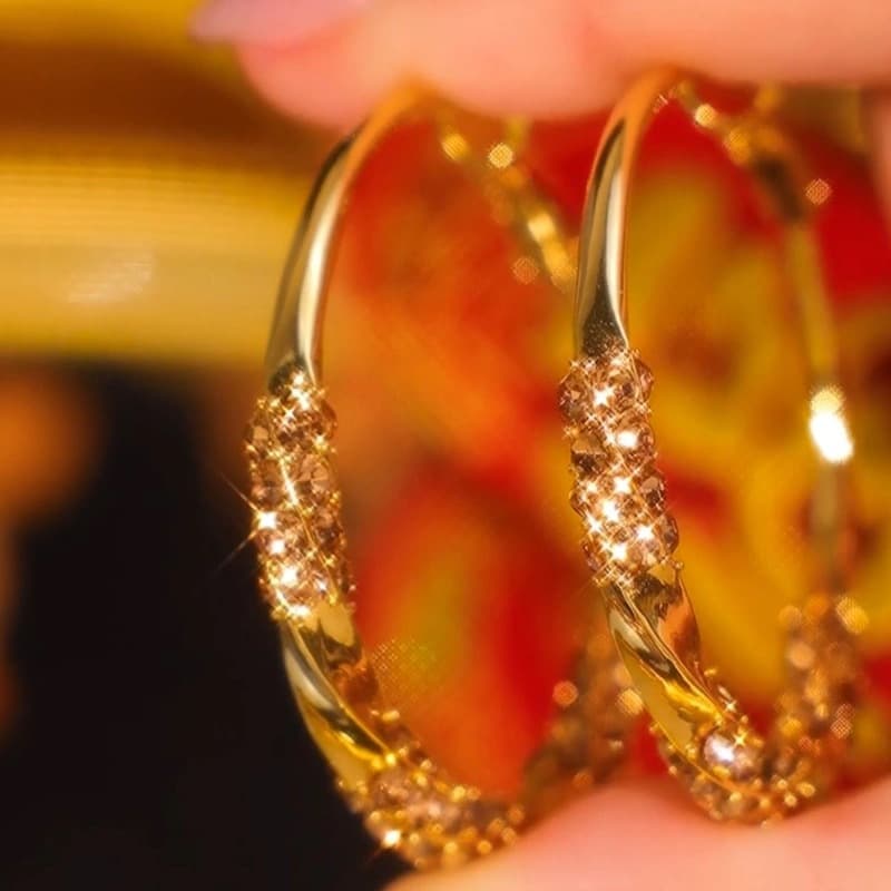 High-end diamond earrings silver zircon large hoop earrings 2024 new hot style light luxury temperament hoop earrings 9