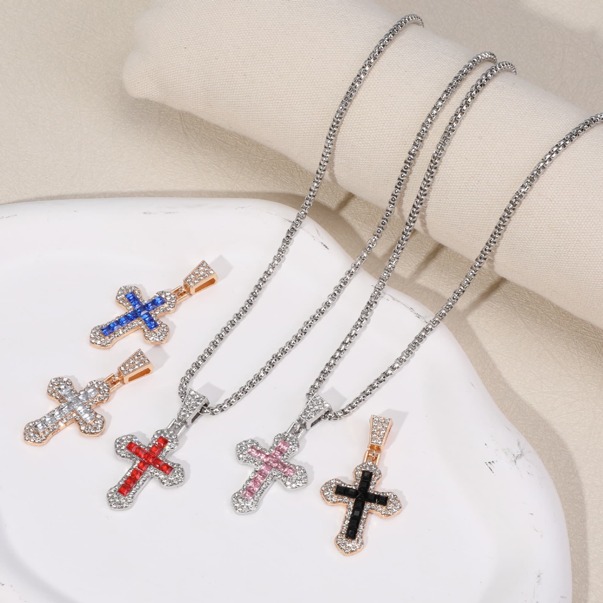 Cross-border cross necklace hip-hop style zircon pendant jewelry titanium steel versatile necklace personalized sparkling jewelry wholesale 3
