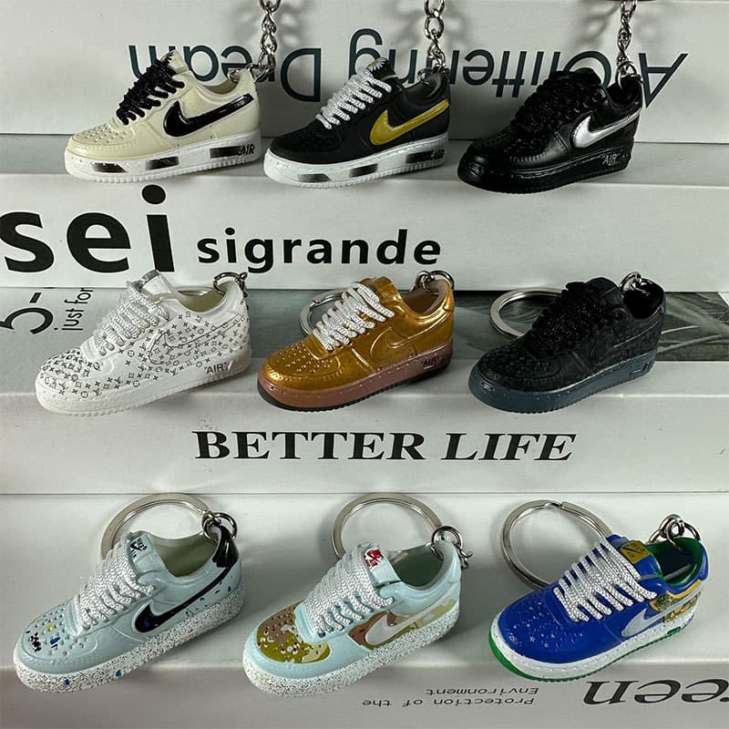 AJ shoe model keychain Air Force AF1 mini 3D three-dimensional basketball shoes trend surprise blind box bag pendant ornaments 1