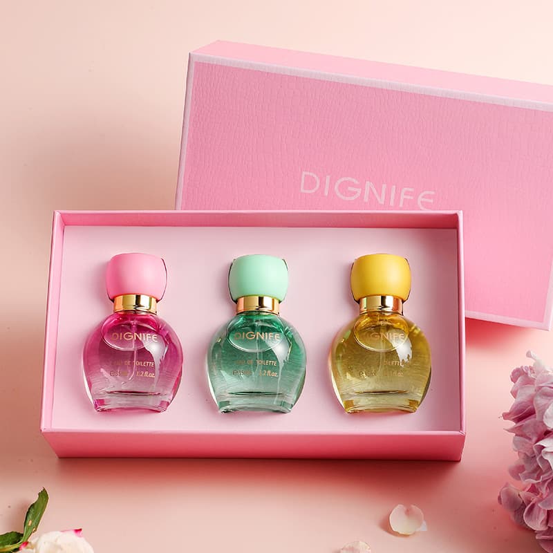 Cross-border direct supply of women's perfume gift box set Black Opium Eau de Liberty reverse Paris perfume three-piece set wholesale 8