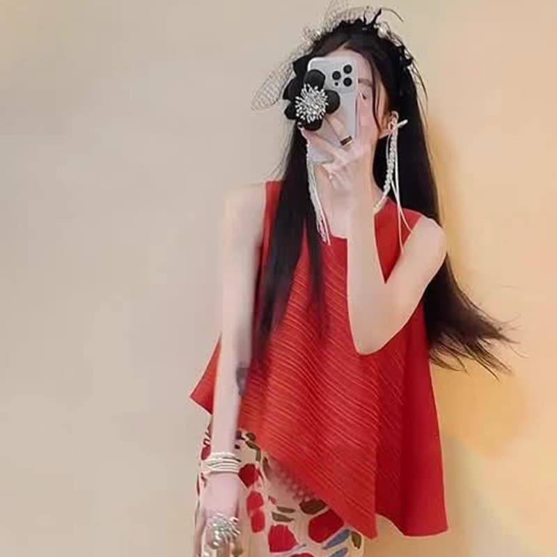 Miyake 2024 new summer suit, feminine, versatile solid color top, high-waisted fringed pleated skirt 9