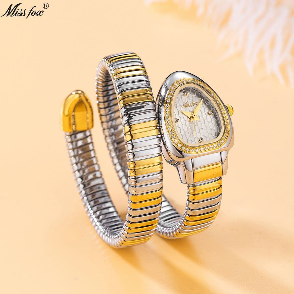 MISSFOX watch, new fashionable and elegant high-end snake head inlaid with diamond gold snake-shaped winding ladies watch 3