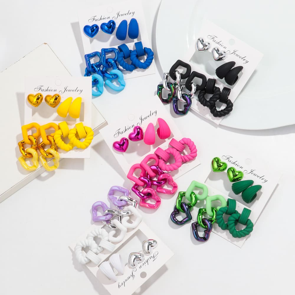 European and American cross-border dopamine color spray-painted earrings, acrylic heart C-shaped heart chain buckle set earrings 6