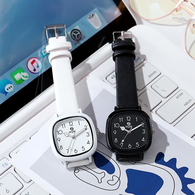 Milk tea color watch, ins style, good-looking, female model for exams for middle and high school students, forest style, small fresh niche design 4