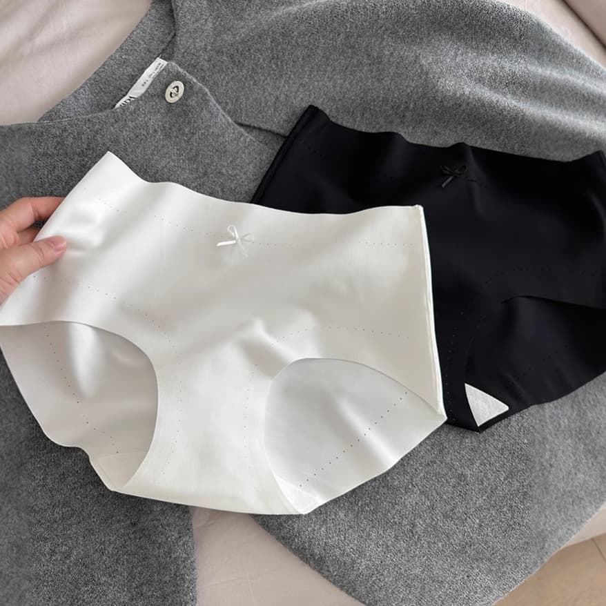 Level 10A ~ Antibacterial Seamless Underwear Women's Briefs Four Seasons Thin Style Girls Yoga Butt Lift Ice Silk One Piece Women 6