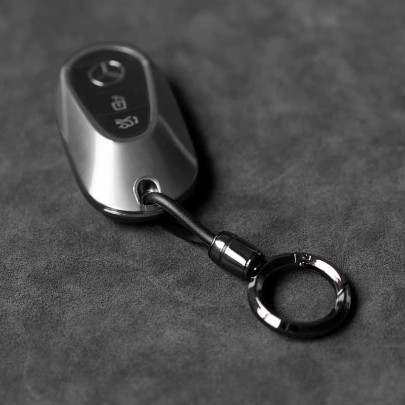Suitable for car keychain men's pendant metal simple keychain waist hanging buckle ring pendant anti-lost keychain 3