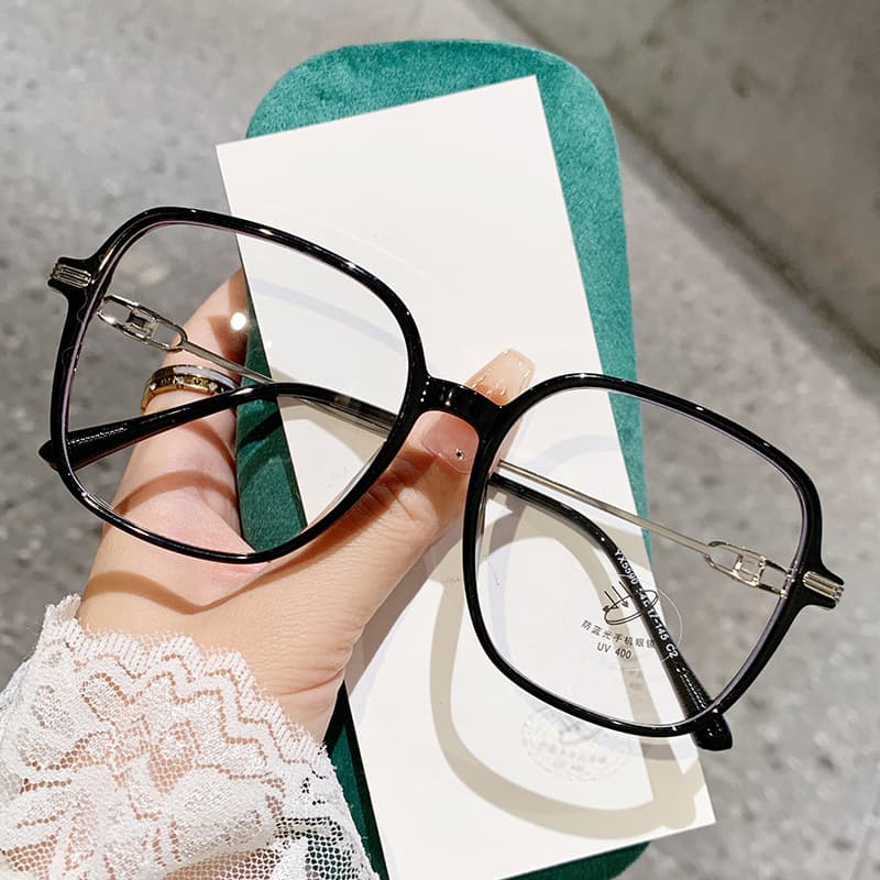 5590 Korean style square frame temples hollow design glasses frame for women without makeup whitening olive flat mirror glasses frame 2