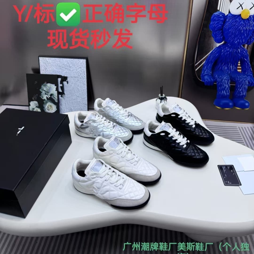 Xiaoxiangfeng 2024 New Xiaoxiang Lingge Flat Fashion Sports Women's Shoes Casual Forrest Gump Shoes Dexun Shoes White Shoes 1