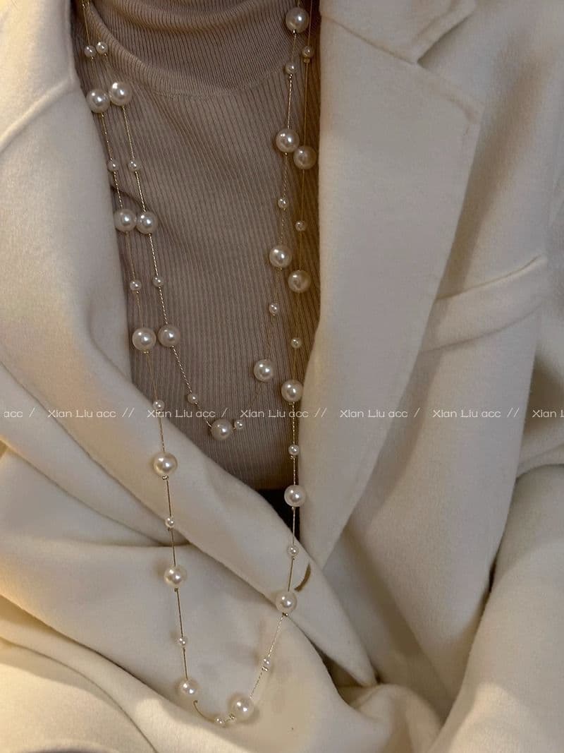 Long gray baby's breath pearl necklace for women, niche light luxury, high-end fashion, versatile stackable autumn and winter sweater chain 9