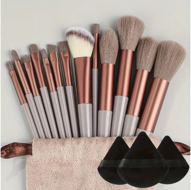 Cross-border set of 13 makeup brushes Ji Qing brown coffee color soft hair non-shedding brush set eye shadow loose powder 3