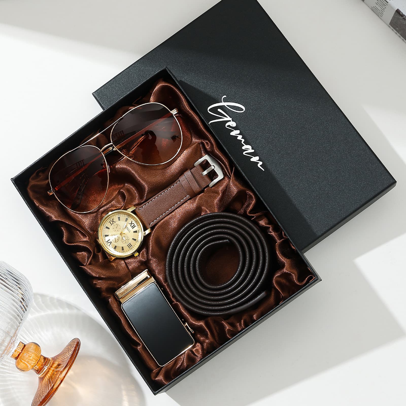 Cross-border business gift set, trendy leather belt, simple wallet, gift box, watch, perfume, practical keychain, pen creation 10