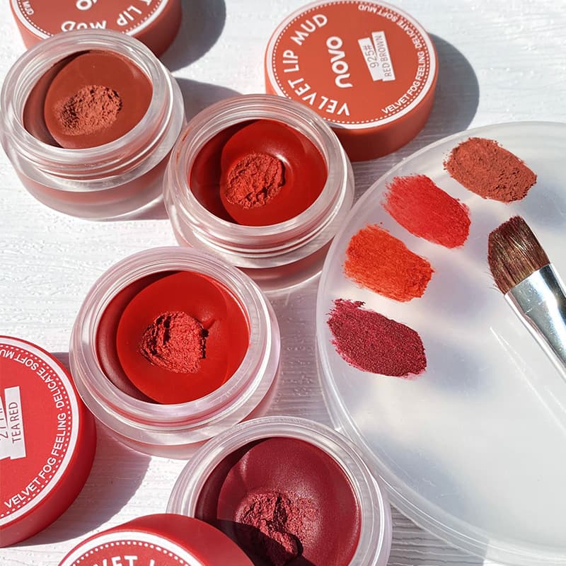 Makeup NOVO jelly jar lip mud lip glaze women's velvet matte matte surface is not easy to stick to the cup without makeup whitening lipstick 1