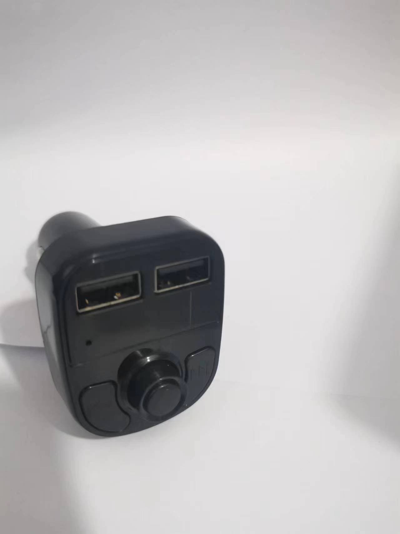 X8 Car MP3 Fast Charging Car Bluetooth 5.0 Hands-Free Car FM Transmitter Car FM Player 9