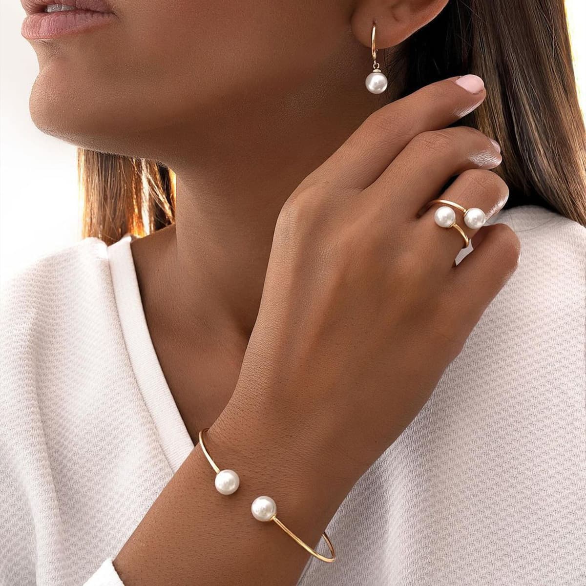 European and American cross-border hot-selling pearl open earrings, bracelets, rings and jewelry sets for women, simple, light, luxurious and high-end accessories 2