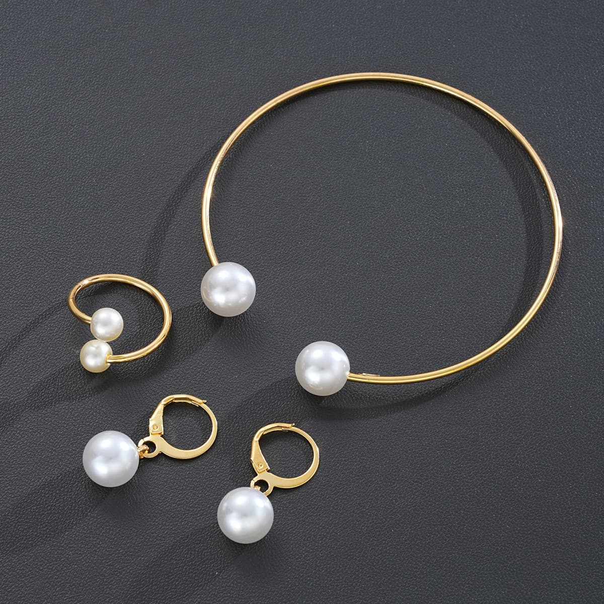 European and American cross-border hot-selling pearl open earrings, bracelets, rings and jewelry sets for women, simple, light, luxurious and high-end accessories 4