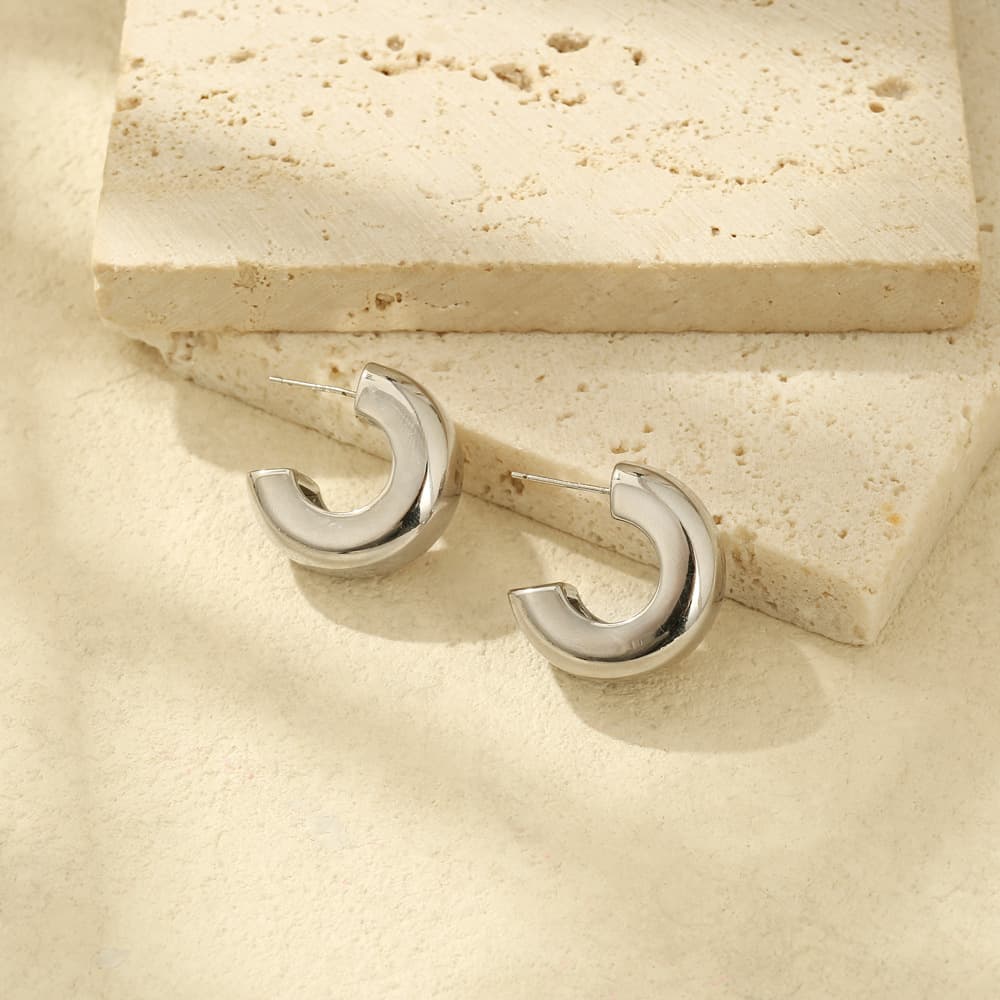 European and American cross-border popular geometric high-end vintage earrings lightweight and thick C-shaped open earrings wholesale 5