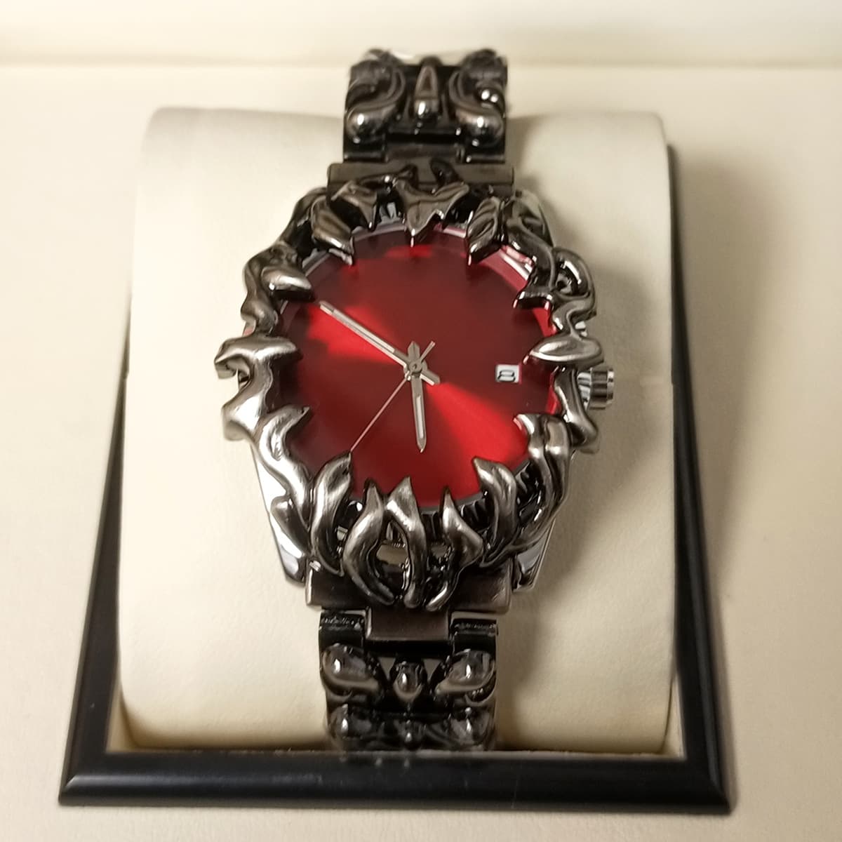 Original claw millennium watch men's fashion retro y2k European and American special-shaped high-end fashion brand ins niche quartz watch 1