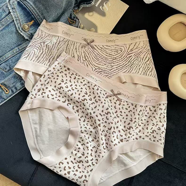 Milk cafe leopard print Maillard color brushed girl's underwear seamless personalized women's briefs high elastic mid-waist 5