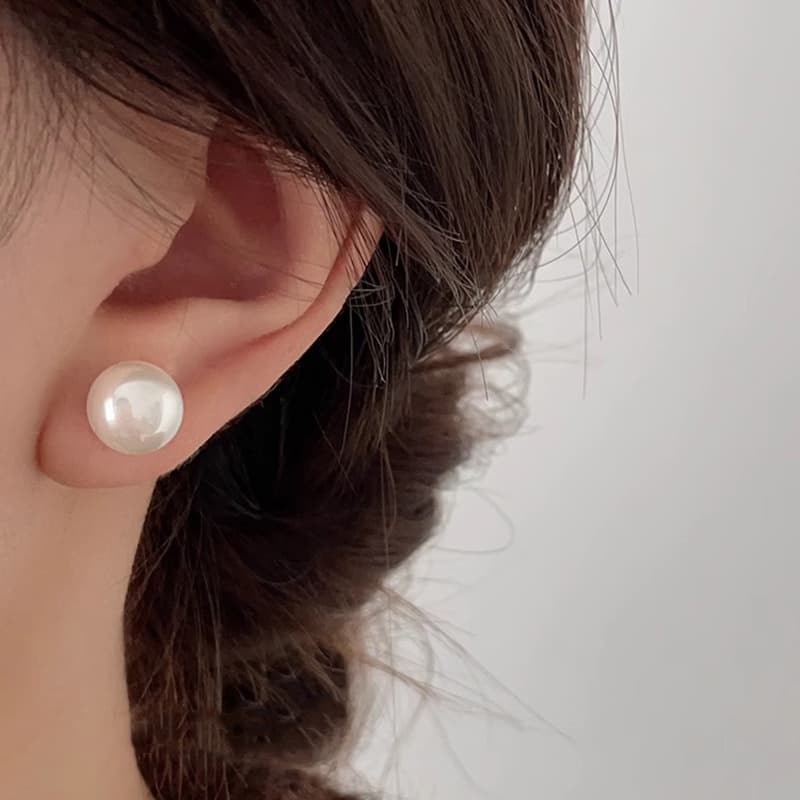 Shijia Mantou pink milky white pearl earrings for women S925 sterling silver silver needle niche high-end versatile new earrings 4