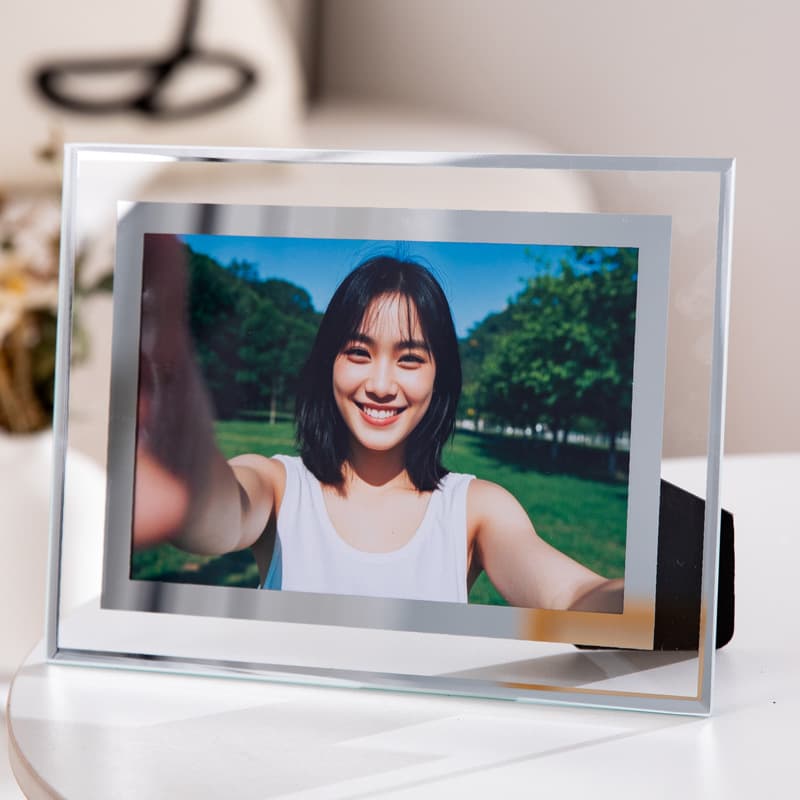 High-end glass photo frame table 6 inches 7 inches 8 inches a4 couple wedding photos transparent crystal photo frame empty frame wholesale 3