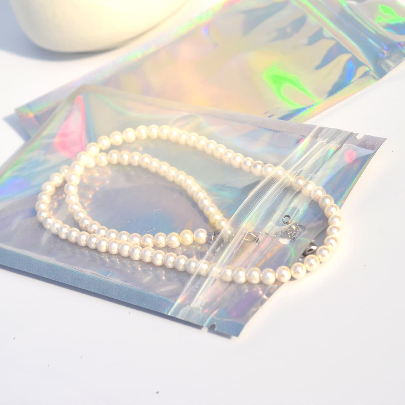 Colorful transparent laser ziplock bag jewelry bag cosmetics travel storage bag socks gloves packaging bag data cable 3
