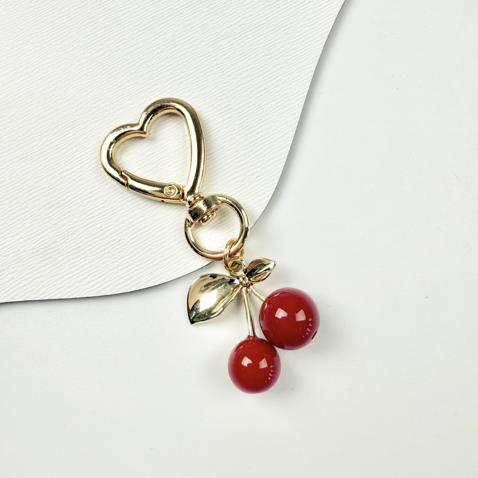 Cross-border popular small fresh and exquisite cherry glitter love buckle keychain fruit cherry bag pendant trend 7