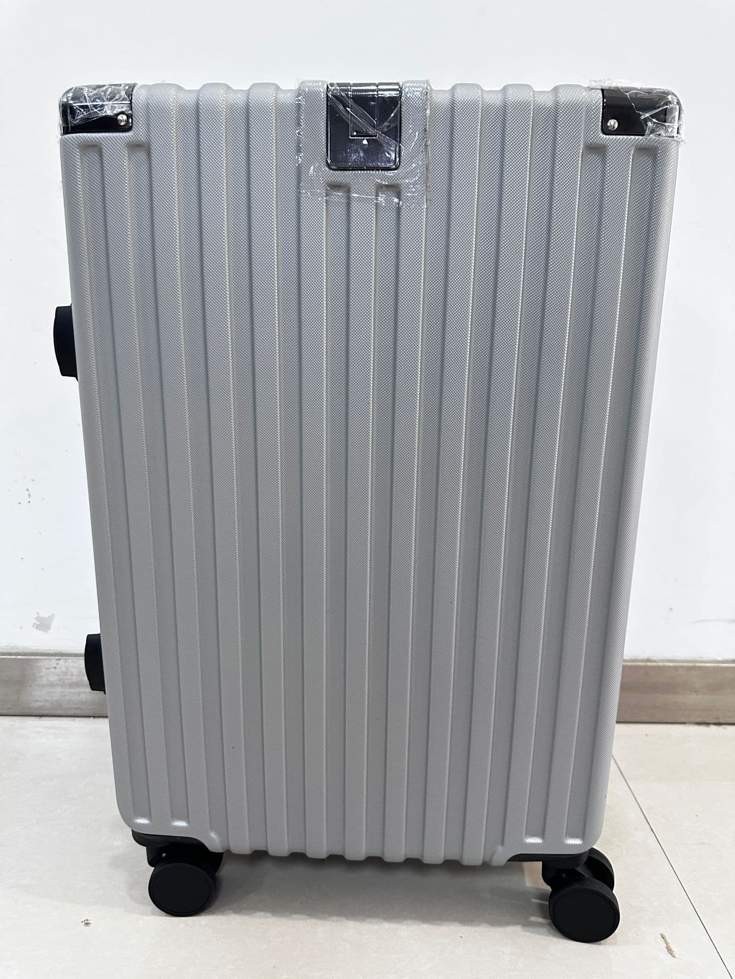 Foreign trade new suitcase three or four piece set 20/24/28 inch suit wholesale trolley case password box travel luggage 9
