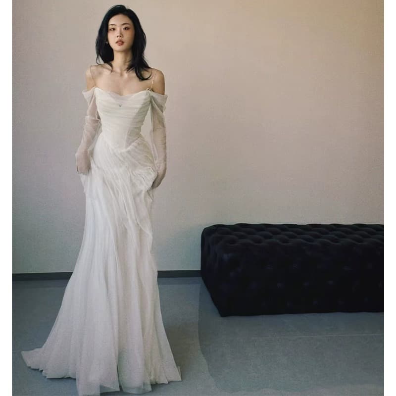 White evening dress for women, high-end light luxury annual meeting, adult ceremony, banquet host, high-end party dress, spring 1