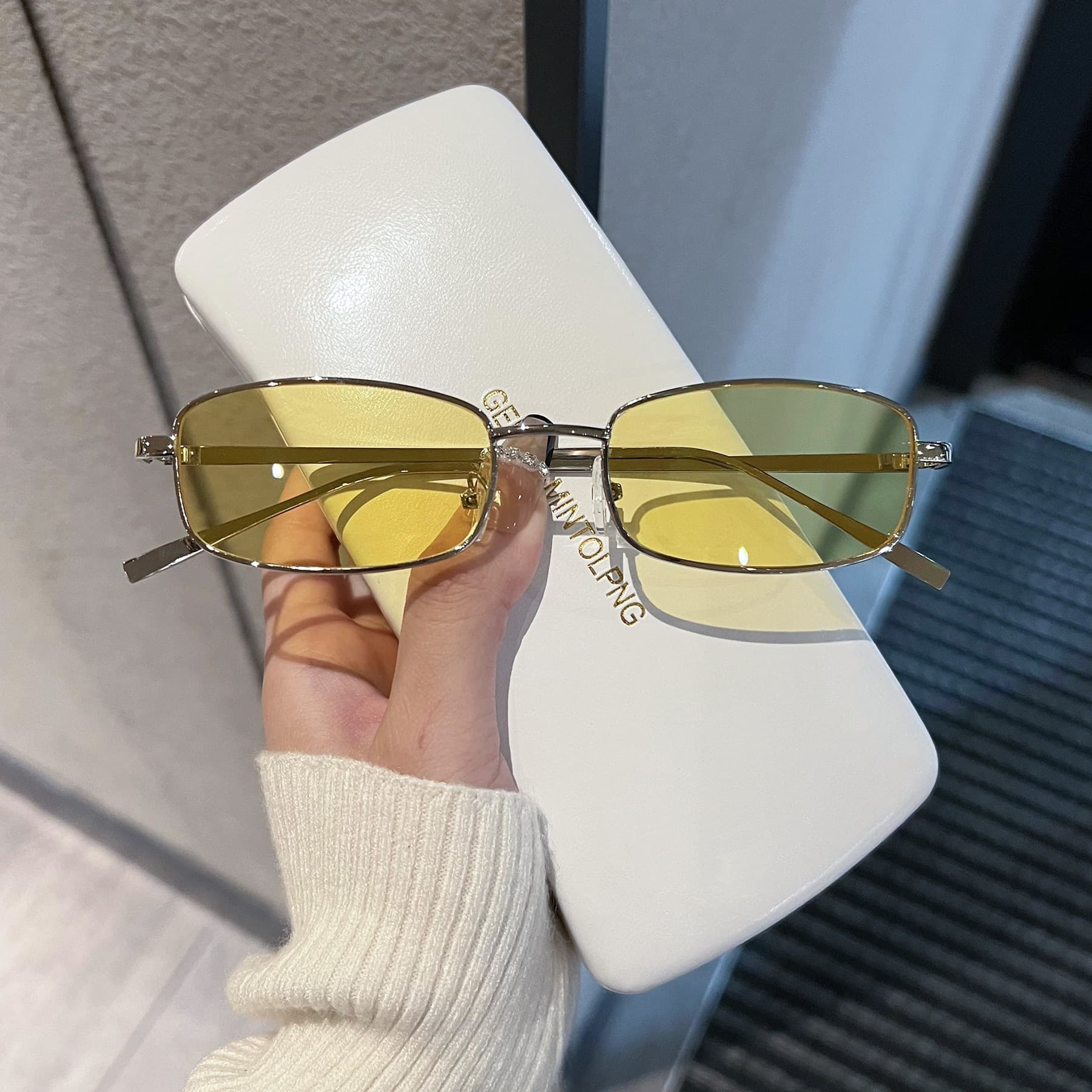 Panniang's same retro sunglasses for men, trendy polarized sunglasses for driving, internet celebrity personality, small frame square glasses for women 10