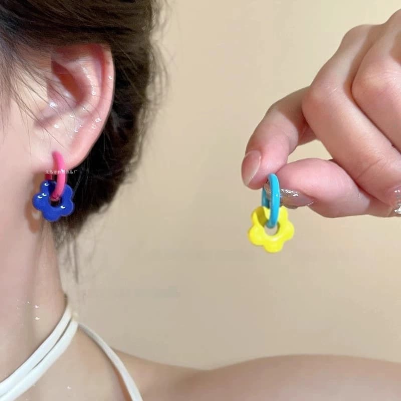 Dopamine flower shell earrings for women spring unique beautiful sweet contrasting earrings colorful exaggerated travel earrings 9