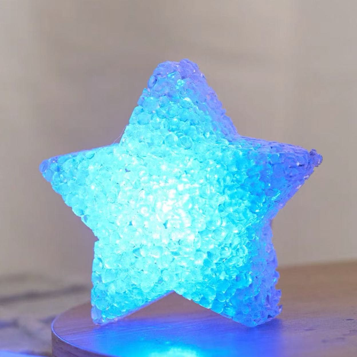 Children's Day handheld star lamp wrist dance concert holiday decoration lamp small star atmosphere lamp wholesale 9