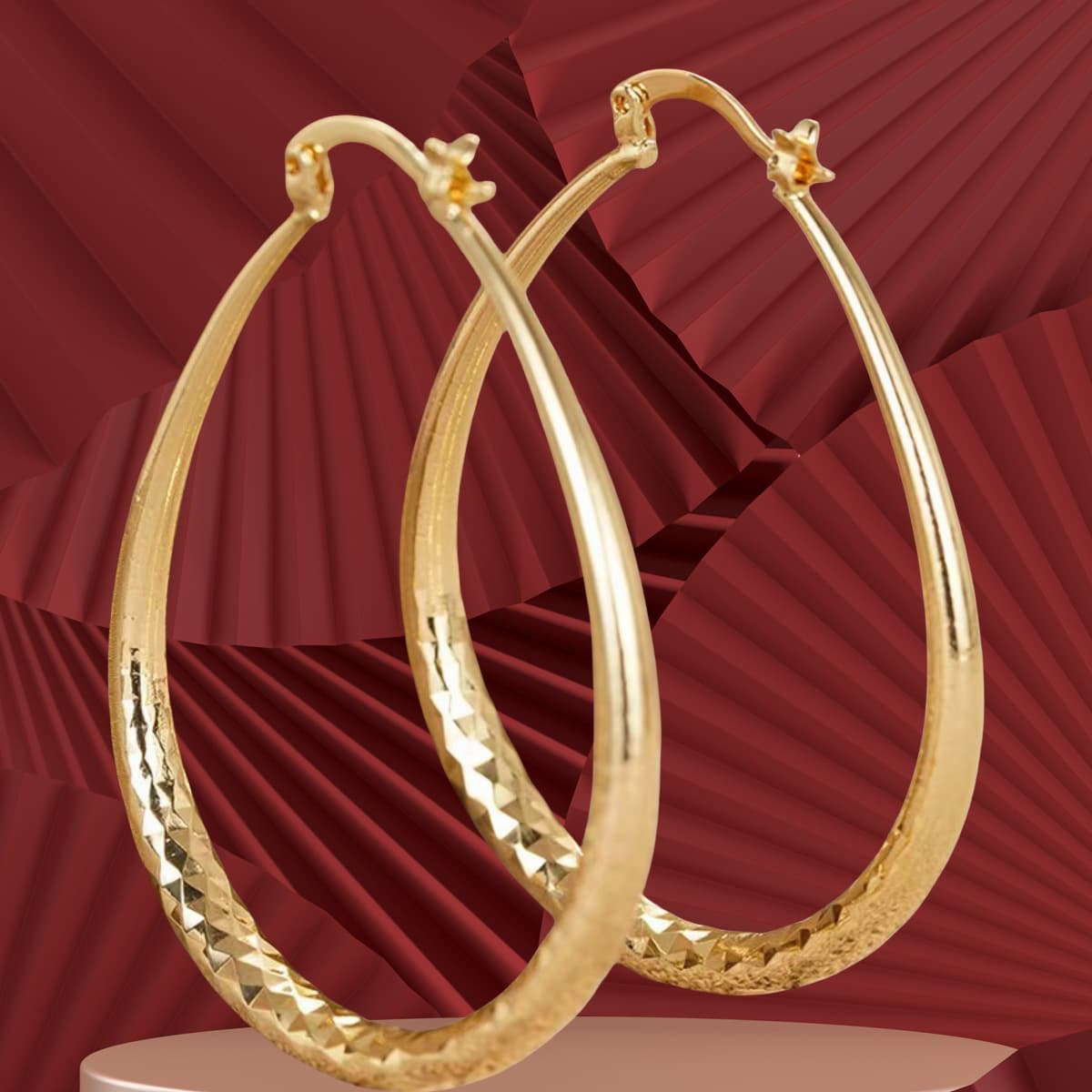 Fenggang Hot Selling Exaggerated Water Drop Glossy Women's Earrings Simple, Fashionable and Versatile Temperament Hoop Earrings Polka Dot Design 2