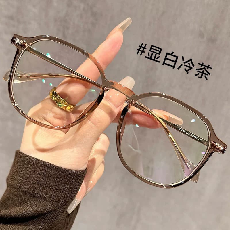 New ultra-light and versatile reading glasses, anti-blue light, high-definition, white-colored reading glasses, large frame, high-end temperament, color-changing glasses 2