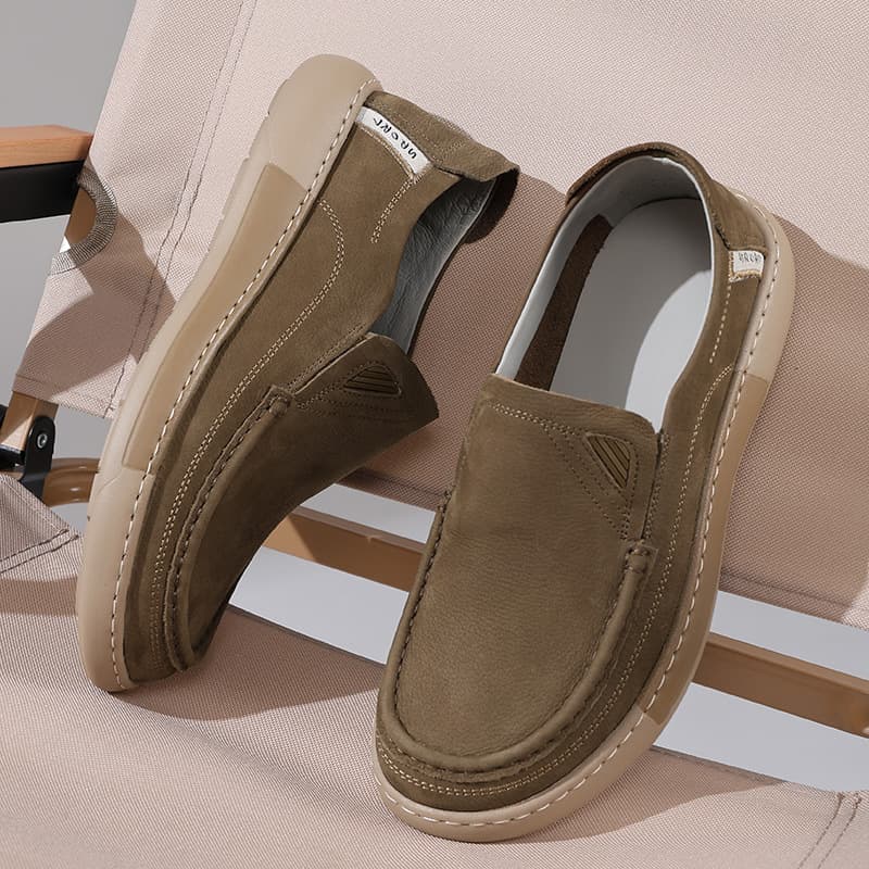 Men's Shoes 2026 New Genuine Leather Top Layer Cowhide Breathable Casual Shoes Slip-On Peas Shoes Men's Shoes Loafers 7