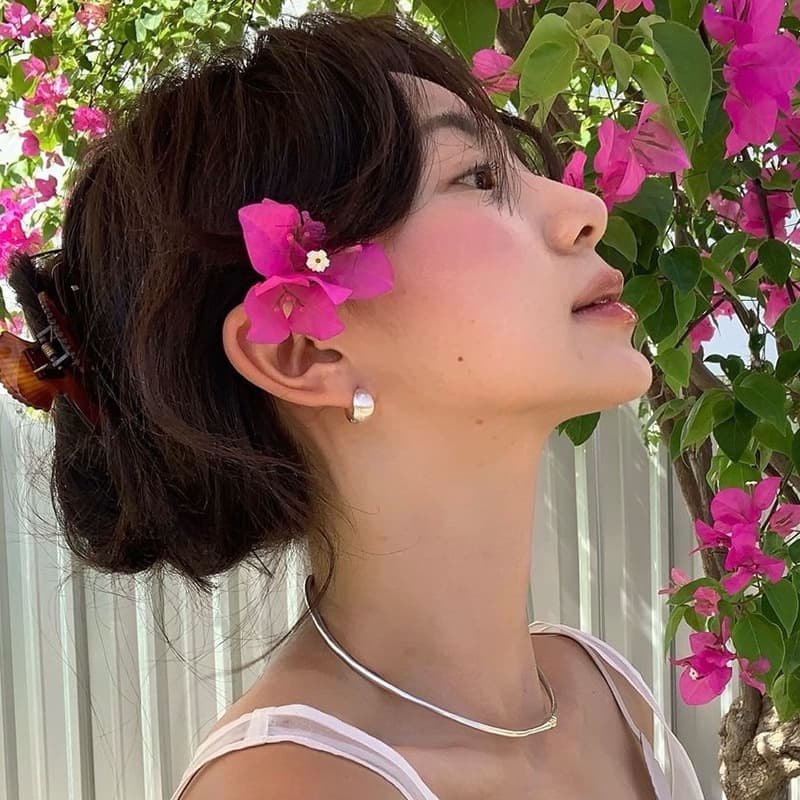 Cross-border retro high-end shell pattern plain hoop earrings INS fashion niche design earrings 2025 wholesale 4